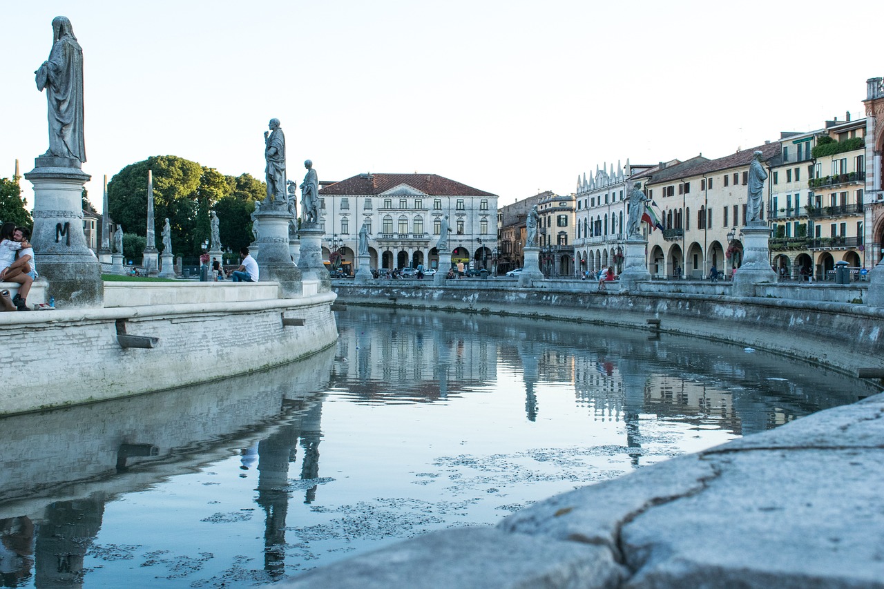 Padova-Planes a Europa-viajes a Europa-Imagen de Larah Vidotto en Pixabay