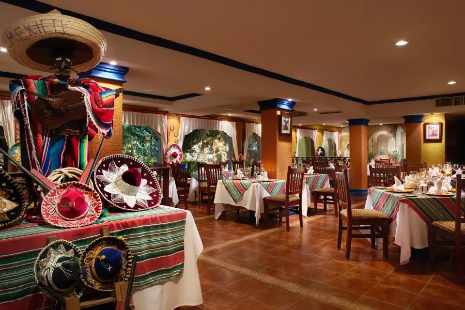 occidental costa cancun restaurante 2 - top travel