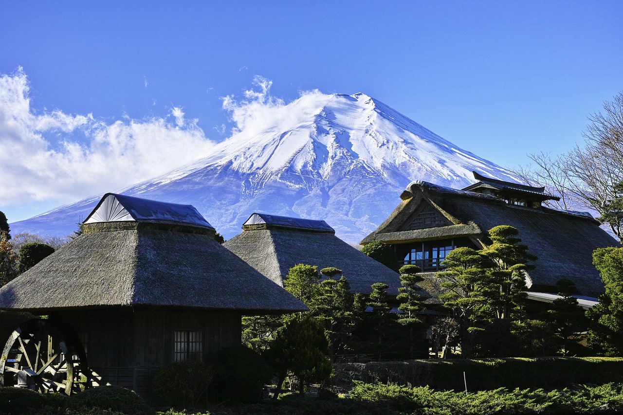 mount-fuji-1898711_1280